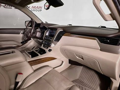 Used 2020 GMC Yukon Denali w/ Denali Ultimate Package AWD/4WD image 44