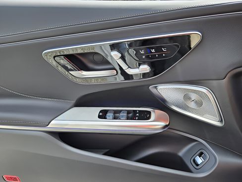 New 2026 Mercedes-Benz CLE 300 4MATIC Cabriolet image 30