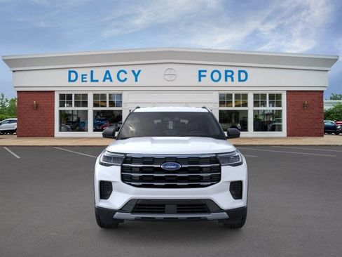 New 2026 Ford Explorer Active AWD/4WD image 7