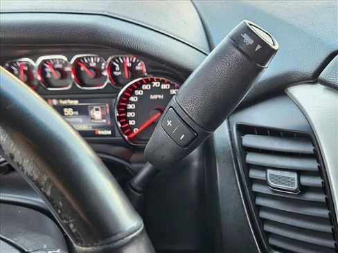 Used 2016 GMC Yukon SLT image 12