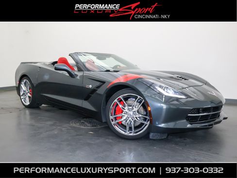Used 2019 Chevrolet Corvette Stingray Convertible Z51 2LT RWD image 1