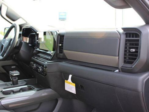 New 2026 Chevrolet Silverado 1500 ZR2 w/ Dark Appearance Package AWD/4WD image 29