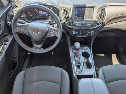 Used 2024 Chevrolet Equinox RS FWD image 8