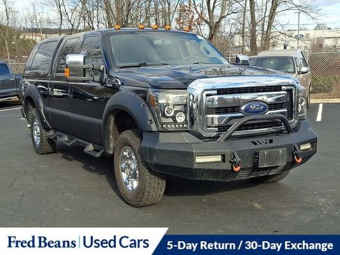 Used 2013 Ford F250 Lariat w/ Lariat Ultimate Pkg image 2