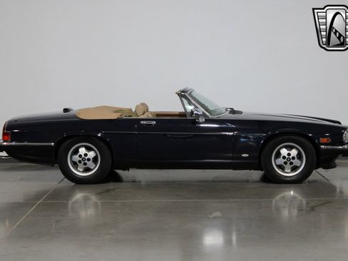 Used 1988 Jaguar XJS V12 Coupe image 11