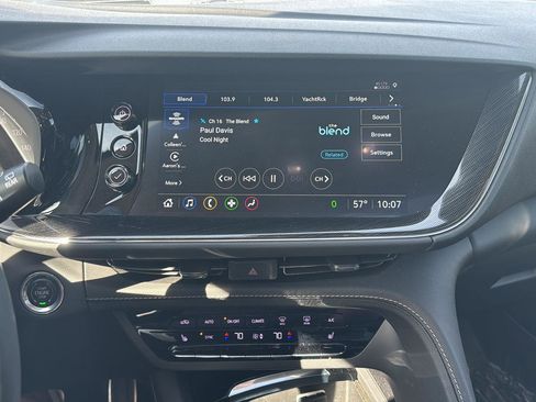 Used 2023 Buick Envision Essence w/ Sport Touring Package AWD/4WD image 14