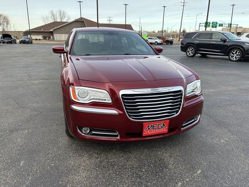 Used 2014 Chrysler 300 Base AWD 4dr Sedan w/ Driver Convenience Group image 13
