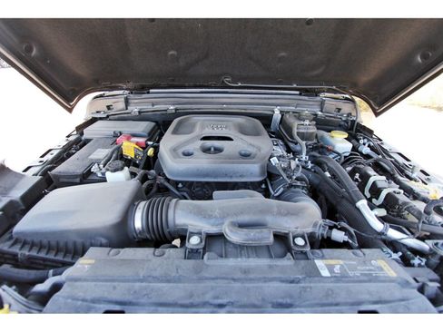 Used 2021 Jeep Wrangler Willys image 29