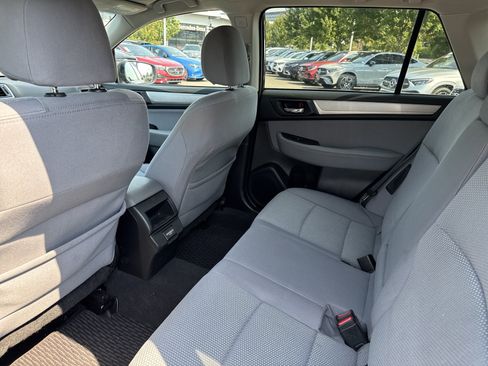 Used 2018 Subaru Outback 2.5i Premium AWD/4WD image 14