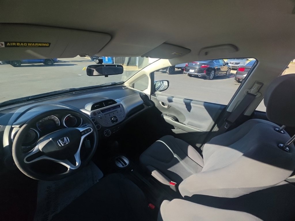 Used 2013 Honda Fit image 23