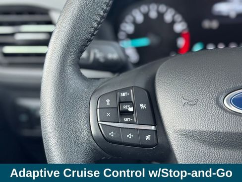 Used 2020 Ford Escape SEL image 10