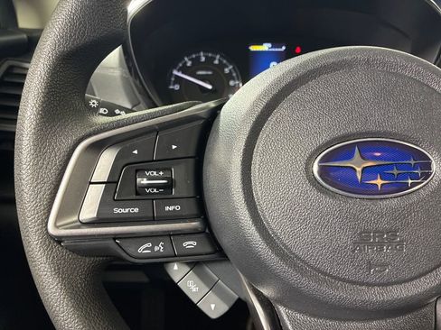 Used 2021 Subaru Crosstrek 2.0i image 19