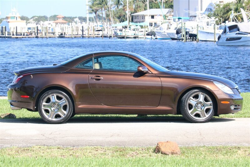 Used 2007 Lexus SC 430 Convertible RWD image 7