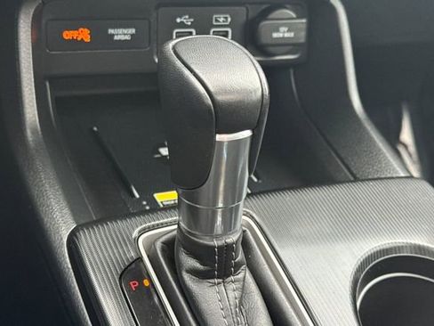 Used 2022 Honda Civic Touring image 18