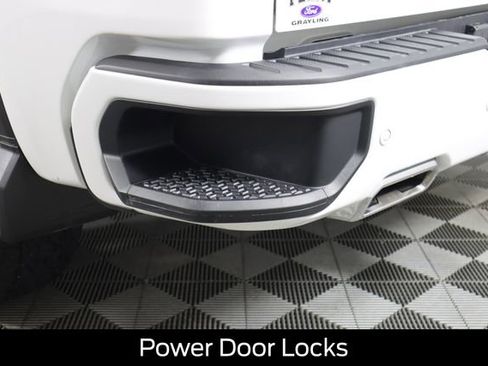 Used 2020 GMC Sierra 1500 AT4 w/ AT4 Premium Package image 32