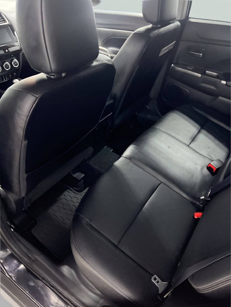 Used 2018 Mitsubishi Outlander Sport SEL AWD/4WD image 9