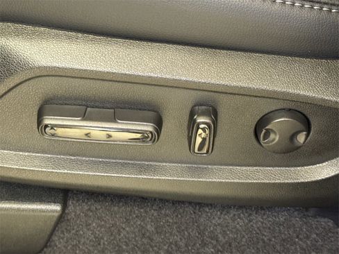 New 2025 Honda Pilot Touring image 26