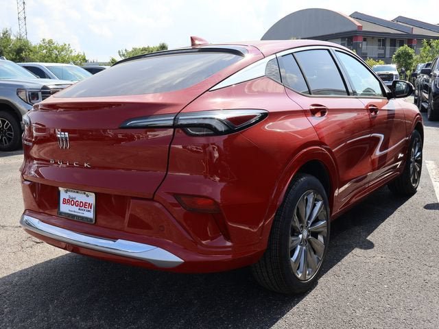 New 2026 Buick Envista Sport Touring FWD image 7