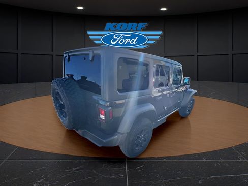 Used 2023 Jeep Wrangler Unlimited image 5