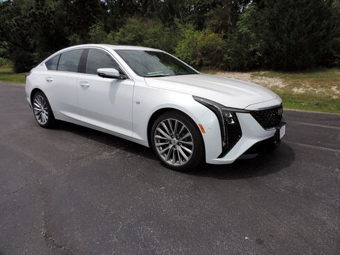 New 2026 Cadillac CT5 Premium Luxury w/ Technology Package RWD image 3