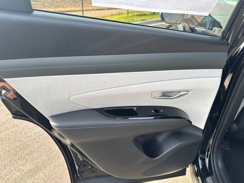 New 2026 Hyundai Tucson Limited image 12