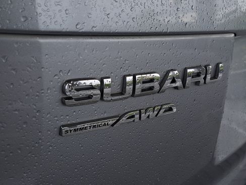 Used 2018 Subaru Forester 2.5i Premium w/ All-Weather Package AWD/4WD image 7