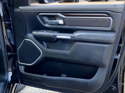 Used 2022 RAM 1500 Laramie image 38