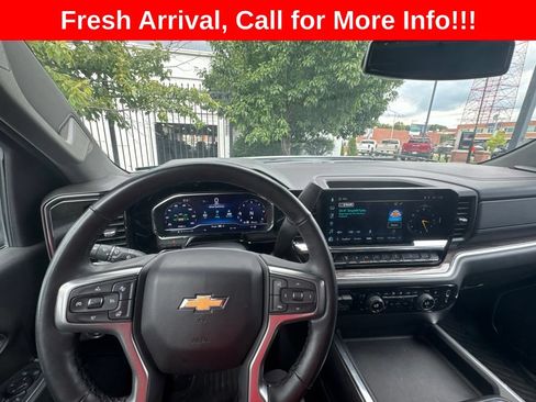 Used 2024 Chevrolet Silverado 2500 LTZ w/ LTZ Plus Package AWD/4WD image 5