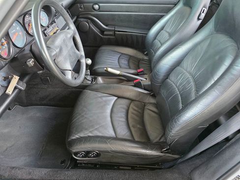Used 1998 Porsche 911 Cabriolet image 45