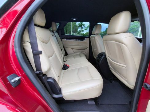 Used 2017 Cadillac XT5 FWD image 26