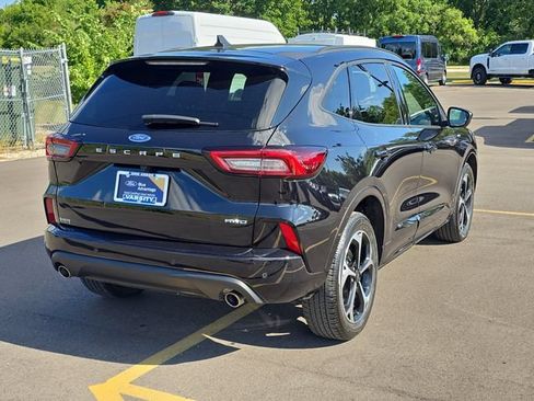 Certified 2024 Ford Escape ST-Line Select w/ Tech Pack #2 AWD/4WD image 4