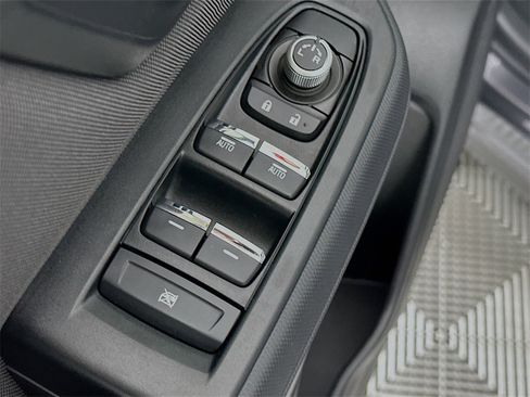 Used 2025 Subaru Forester Premium image 22