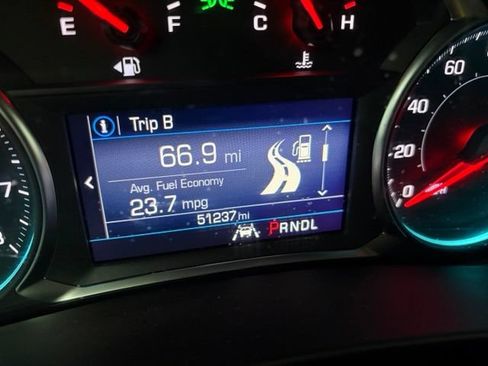 Used 2022 Chevrolet Equinox LS w/ LS Convenience Package FWD image 56