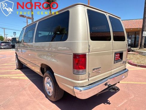 Used 2013 Ford E-350 and Econoline 350 XLT image 8