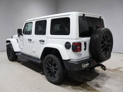 Used 2021 Jeep Wrangler Unlimited Sahara w/ Cold Weather Group image 4