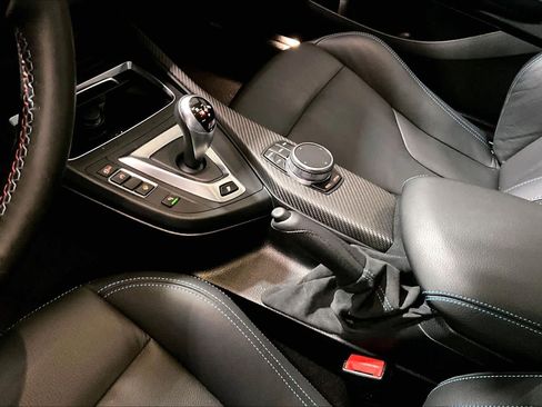 Used 2020 BMW M2 Competition w/ Executive Package image 17