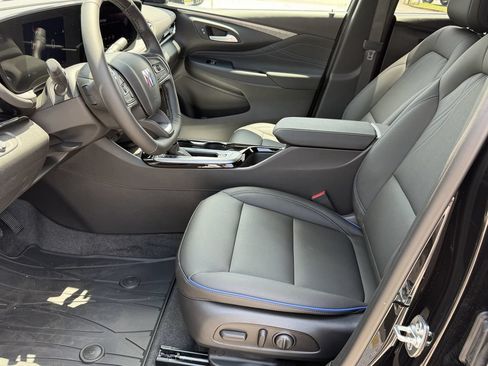 New 2026 Buick Envista Sport Touring w/ Convenience I Package FWD image 23