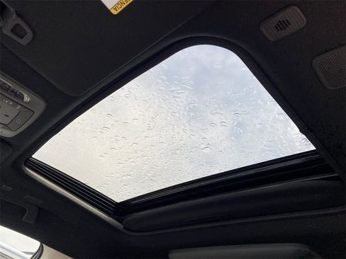 New 2026 Toyota Sienna Platinum image 15