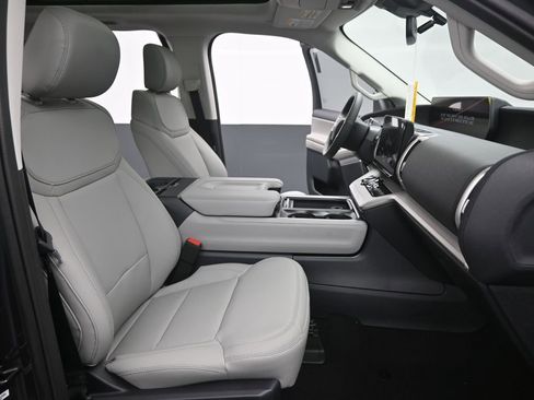 New 2026 Ford Expedition Active RWD image 27