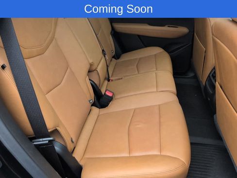 Used 2023 Cadillac XT5 Premium Luxury w/ LPO, Floor Liner Package AWD/4WD image 21