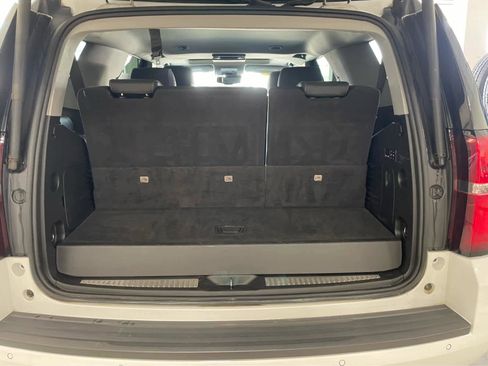 Used 2020 Chevrolet Tahoe LT image 42