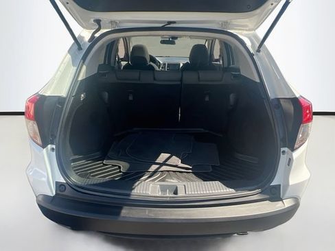 Used 2020 Honda HR-V EX image 26