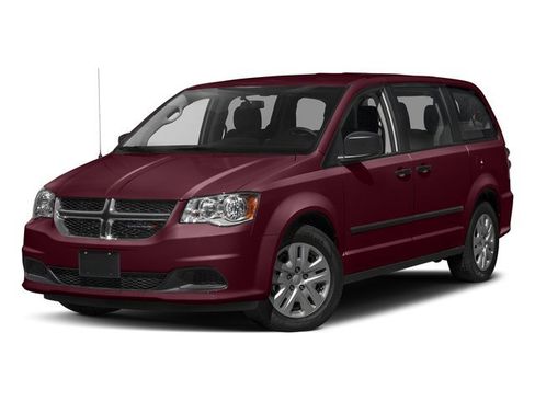 Used 2017 Dodge Grand Caravan SE image 3