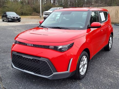 Used 2024 Kia Soul LX w/ Option Group 015 image 6