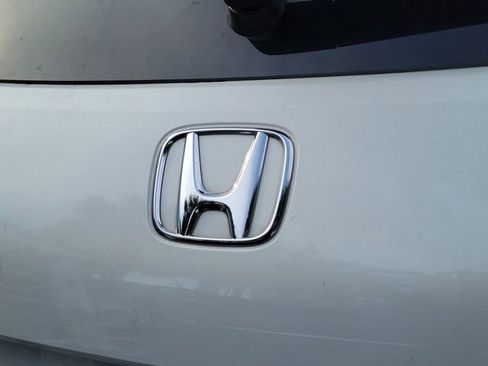 Used 2023 Honda HR-V Sport image 8