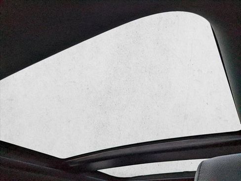 New 2025 Land Rover Range Rover Evoque Dynamic SE image 12