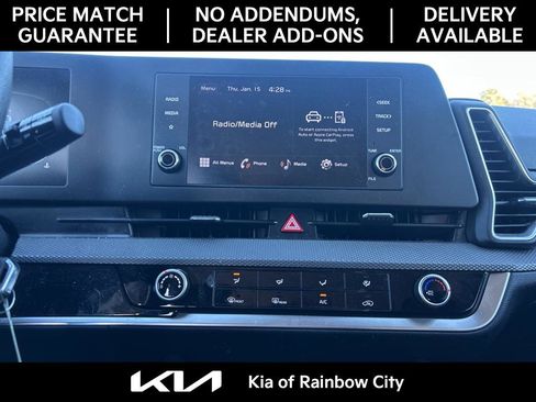 Used 2023 Kia Sportage LX image 12