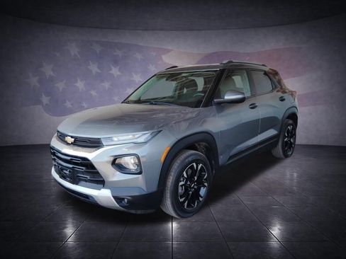 Used 2021 Chevrolet TrailBlazer LT AWD/4WD image 27