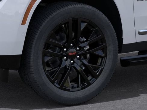 New 2026 GMC Yukon Denali w/ Sun & Power Step Package AWD/4WD image 9