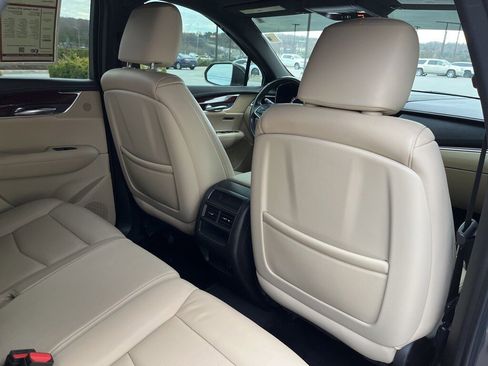 Used 2019 Cadillac XT5 Luxury image 26